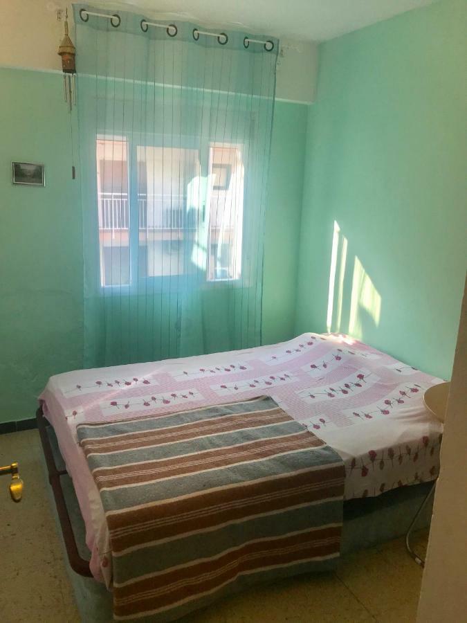 Habitaciones Compartidas En Un Apartamento Salou Exteriér fotografie