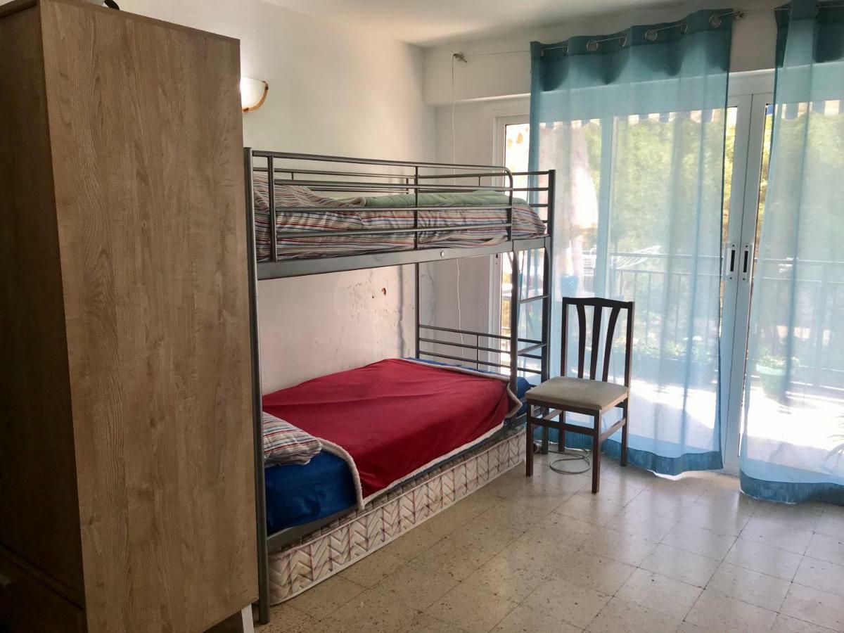 Habitaciones Compartidas En Un Apartamento Salou Exteriér fotografie